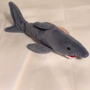 Ty Beanie Baby CRUNCH the shark DOB 1/13/96